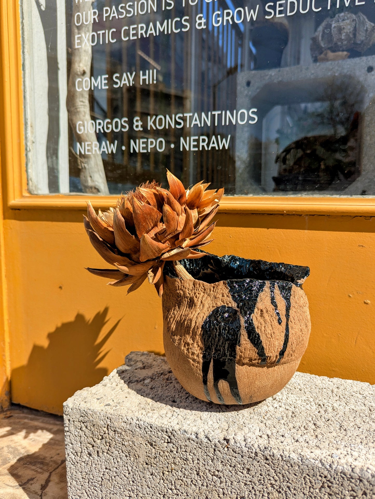 Blackstance Vase