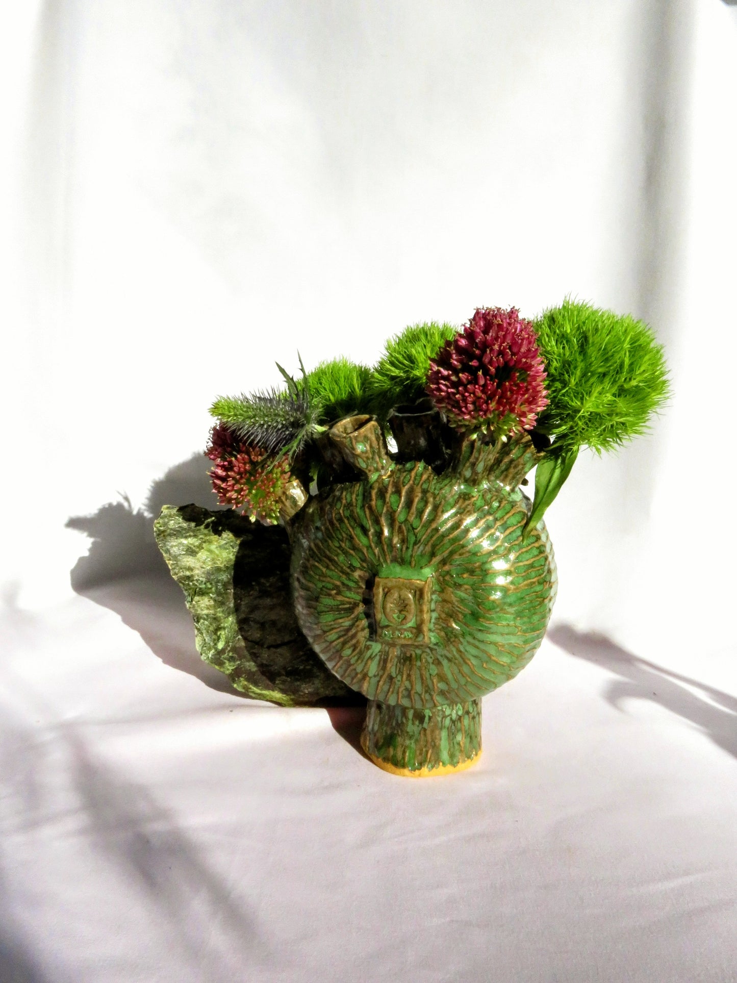 Vase Rabbit Heart